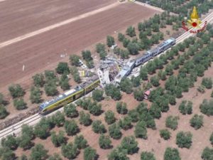 scontro-treni-696x522